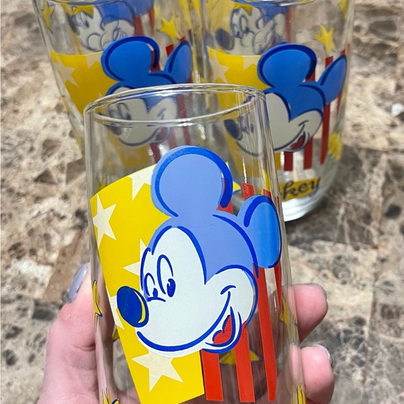 Mickey Mouse drinking glasses - Picture 4 of 4